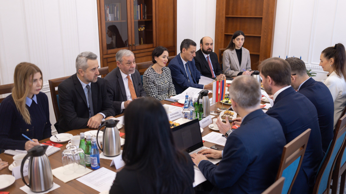 ՀՀ ԿԳՄՍ նախարարը Լեհաստանի գիտության և բարձրագույն կրթության նախարարի հետ քննարկել է համագործակցության զարգացման հարցեր