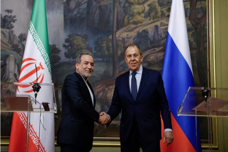 Iran will not give up its legitimate right to develop nuclear energy for peaceful purposes: Araghchi