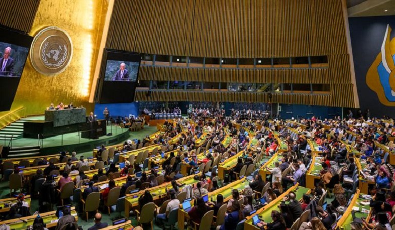 ГА ООН обновила резолюцию о нарушениях РФ в Украине