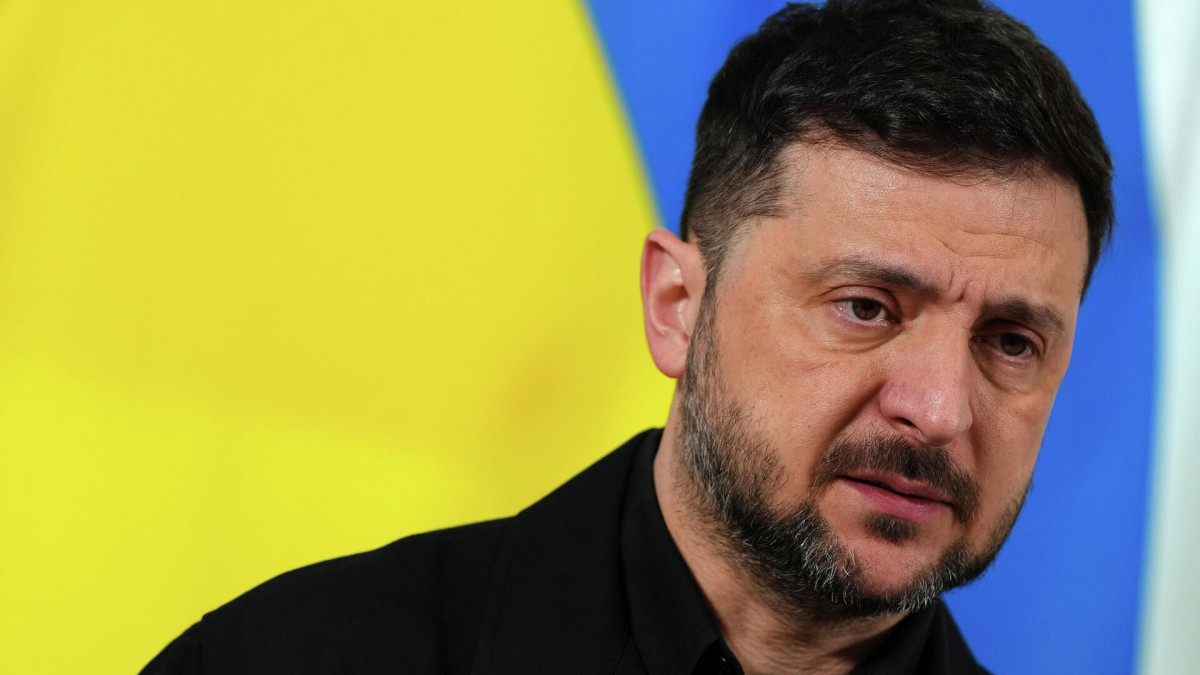 Putin should not decide when and in what format elections will be held: Zelensky
