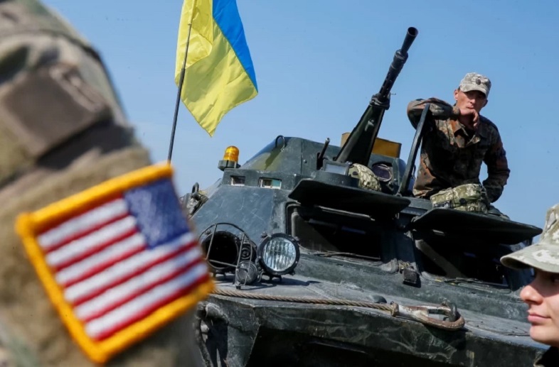 Paris opposes purchase of American weapons for Ukraine through EU loans