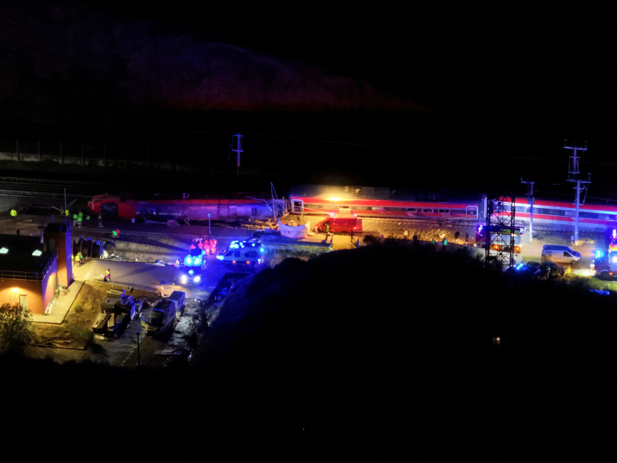Trains cancelled in Madrid as death toll from high-speed collision in Spain rises to 39
