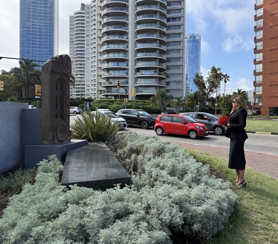 Ambassador of Armenia to Uruguay paid tribute to memory of those who fell in defense of Homeland