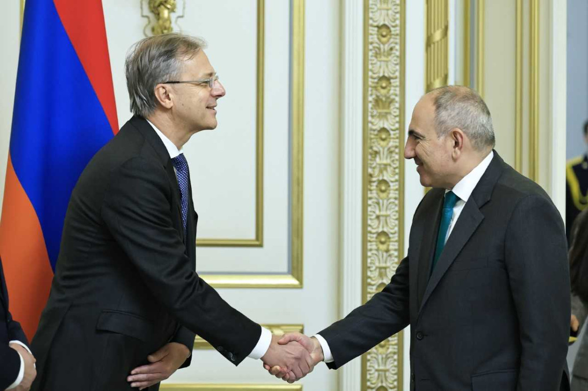 Nikol Pashinyan and Klaus Scheitegel discussed issues related to GRAWE's opportunities to enter Armenian insurance market