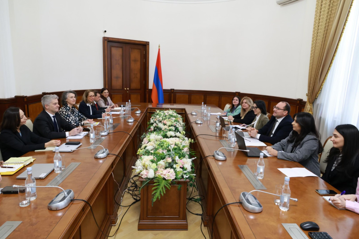 Ֆինանսների նախարարությունում քննարկվել է Եվրոպական ներդրումային բանկի աջակցությամբ իրականացվող ծրագրերի ընթացքը