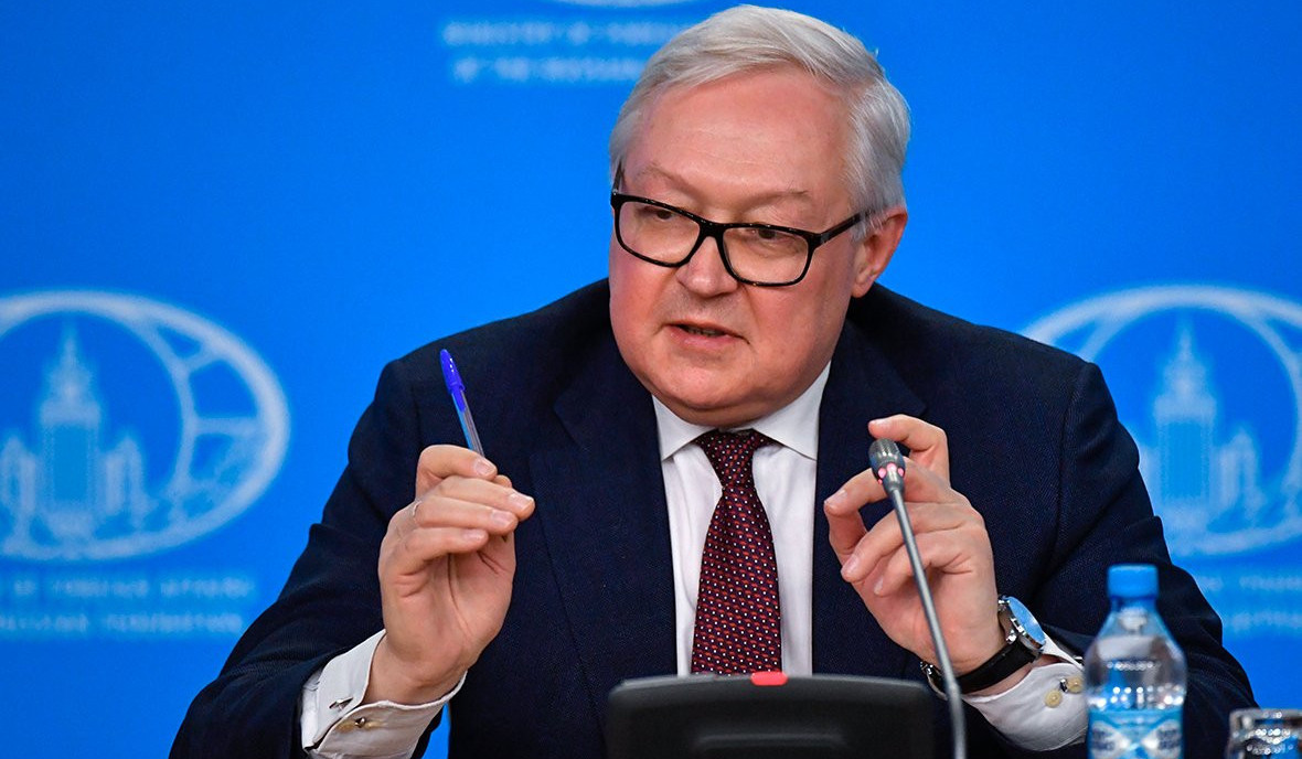 Россия и КНР помогают создать условия для диалога между Ираном и США: Рябков