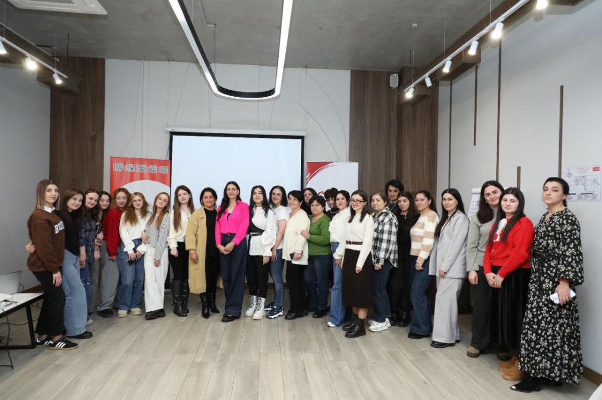 Բռնի տեղահանված անձանց առնչությամբ քննարկումները և հաղորդակցությունը պետք է ունենան բավարար զգայունություն․ Անահիտ Մանասյան