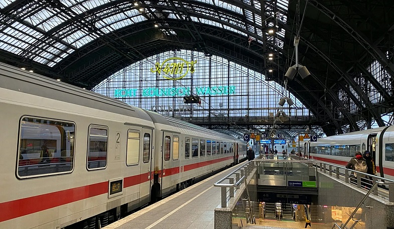 48-hour strike begins in Germany, disrupting public transport