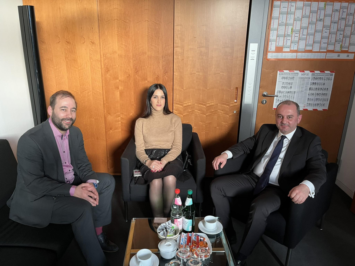 Armenian Ambassador to Germany Viktor Yengibaryan presented regional developments and Armenia–EU integration processes to Bundestag member