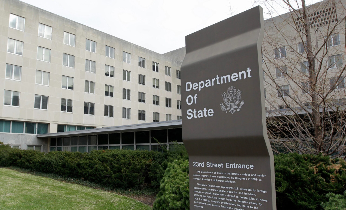 ABŞ Dövlət Departamenti amerikalıları bir sıra ölkə və əraziləri dərhal tərk etməyə çağırıb