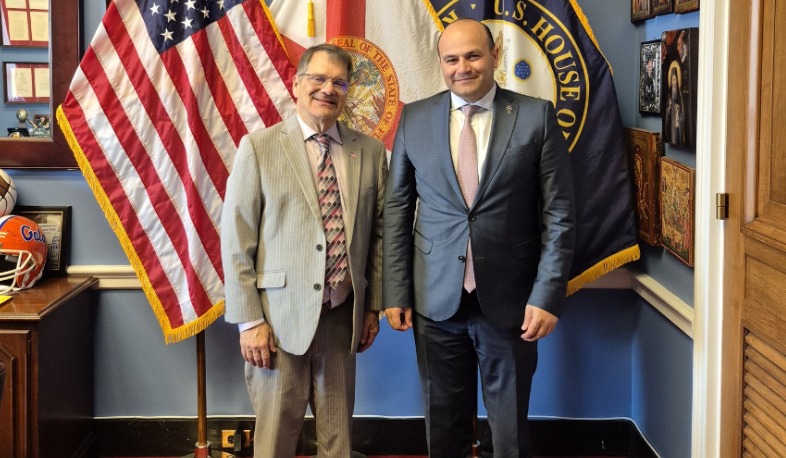 Ambassador Mkrtchyan holds meetings with U.S. Congressional Armenian Caucus