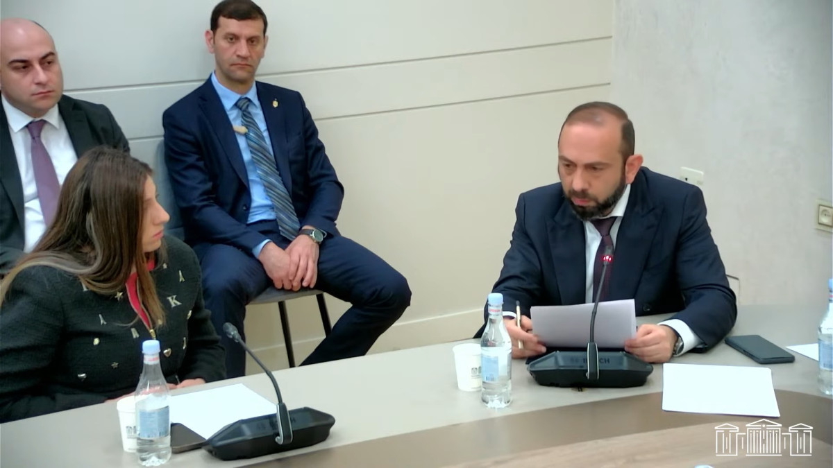 Armenia and Pakistan to accredit ambassadors, non-resident at this stage, Mirzoyan