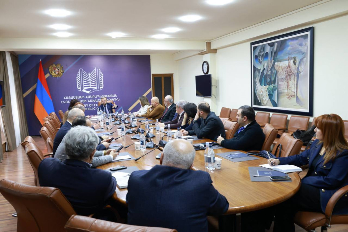 Գևորգ Պապոյանի գլխավորությամբ տեղի է ունեցել նախարարին կից հասարակական խորհրդի առաջին նիստը