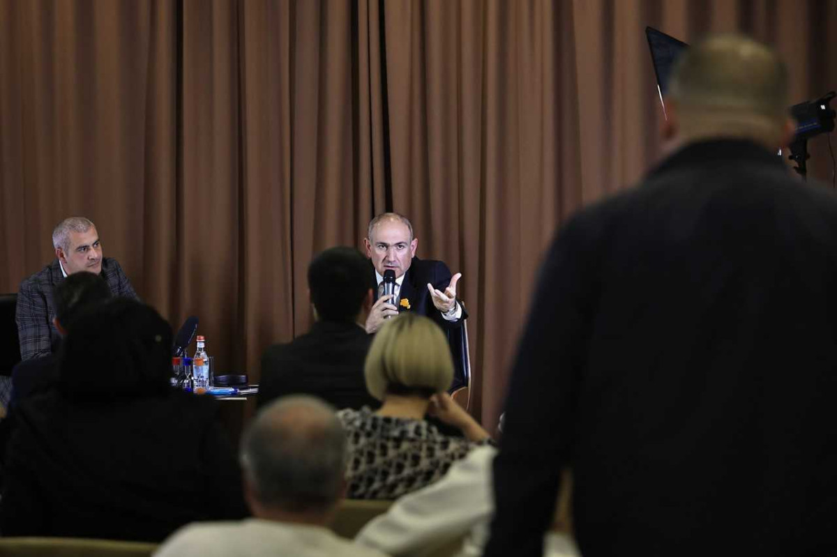 Կա հարկ՝ կա պետություն, չկա հարկ՝ չկա պետություն. վարչապետը հանդիպել է ՓՄՁ ներկայացուցիչների հետ