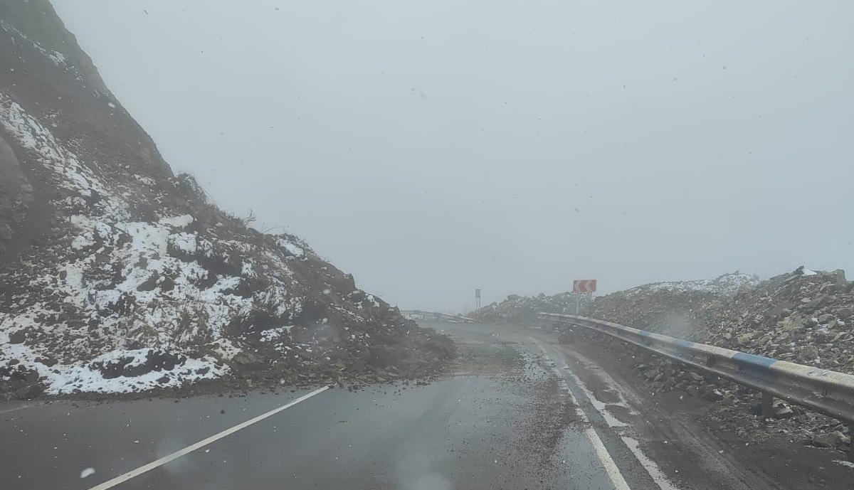 Նորավան-Լծեն-Տաթև ավտոճանապարհին տեղի է ունեցել քարաթափում. այն փակ է բոլոր տրանսպորտային միջոցների համար