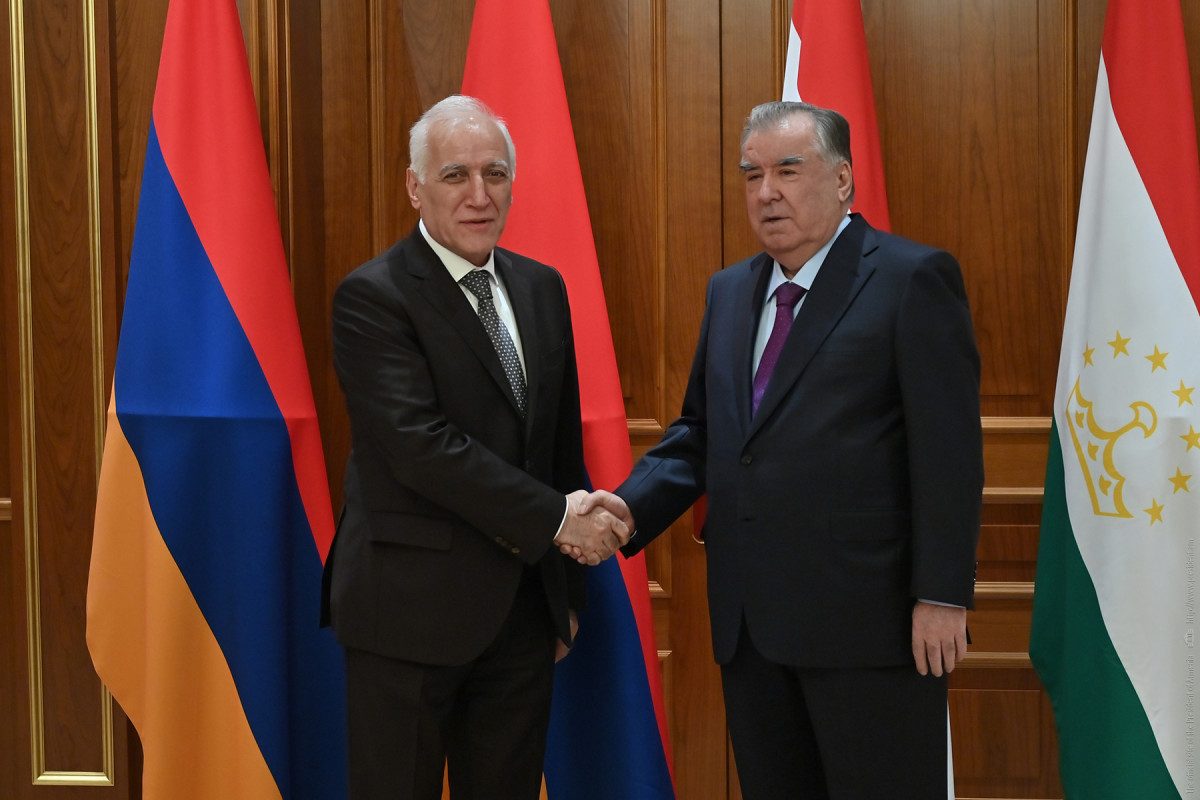 Relations between two countries are developing with positive dynamics: meeting of Presidents of Armenia and Tajikistan