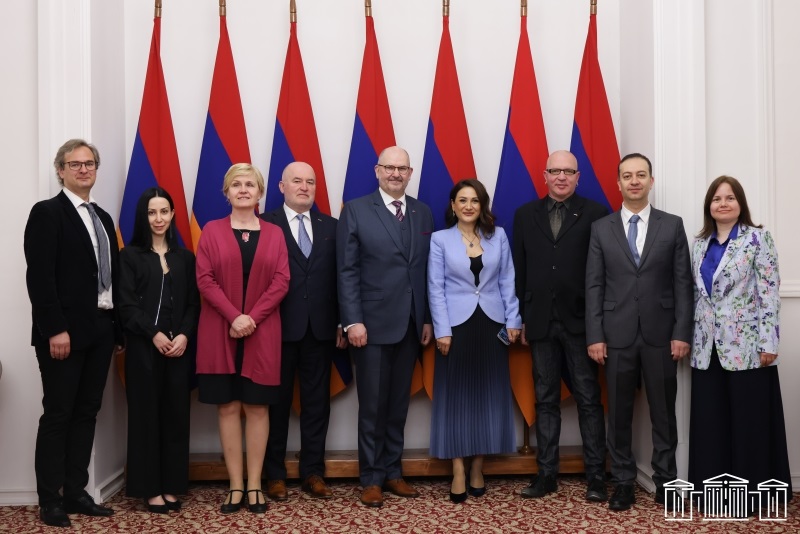ԱԺ-ում Հայաստան-Էստոնիա բարեկամական խմբի անդամներին է ներկայացվել Ադրբեջանի հետ խաղաղության գործընթացում առաջընթացի մանրամասները