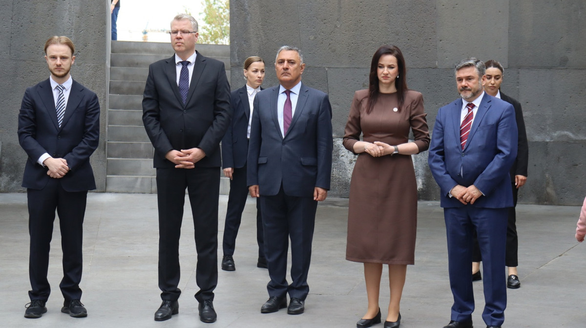 Delegation led by Prime Minister of Lithuania visited Armenian Genocide Memorial Complex