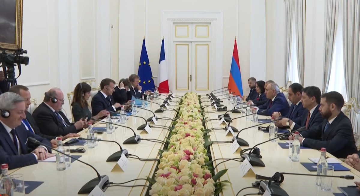 Ձեր այցն արձանագրվեց որպես առաջին պետական-ժողովրդական այց. Փաշինյանը՝ Մակրոնին