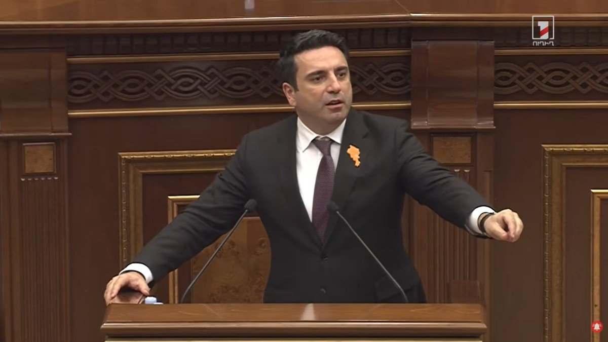 Ո՞նց Քոչարյանը Նիկոլ Փաշինյանի օրոք դարձավ բլոգեր. Ալեն Սիմոնյանը՝ ընդդիմությանը