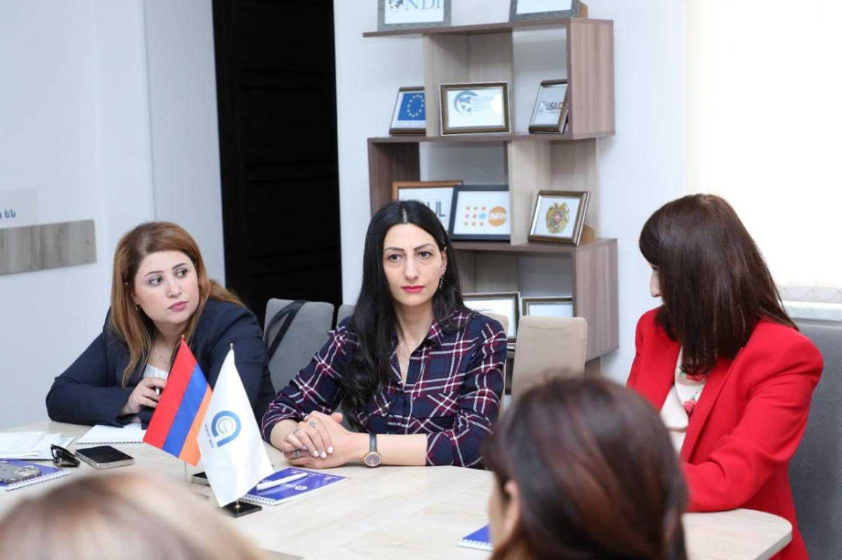Անահիտ Մանասյանն այցելել է «Ագաթ» ՀԿ․ քննարկվել են հաշմանդամություն ունեցող անձանց իրավունքների ապահովման հետ կապված խնդիրները