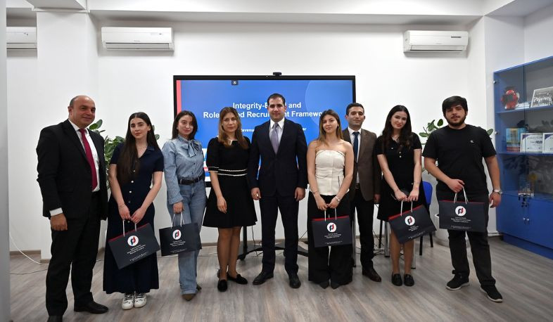 ՊԵԿ նախագահը մասնակցել է Հայաստանի ամերիկյան համալսարանի ուսանողների հետազոտական նախագծերի արդյունքների ներկայացմանը