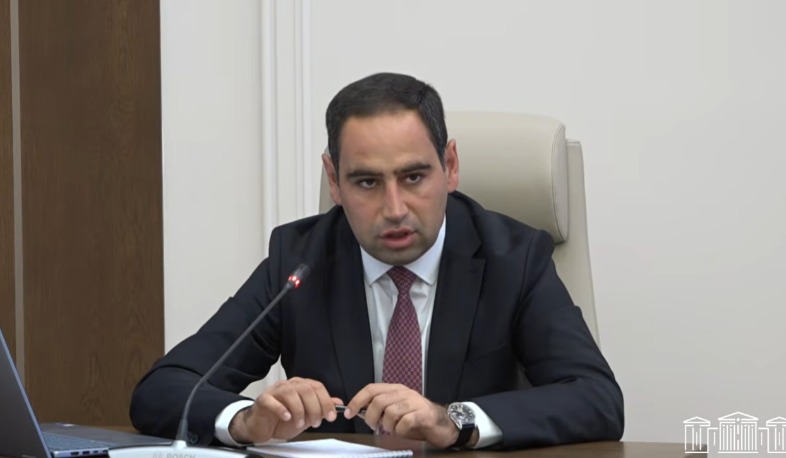 2025-ին տրանսպորտի և ճանապարհաշինության ոլորտում ծախսվել է 102,7 մլրդ դրամ.  Դավիթ Խուդաթյանը ներկայացրել է ոլորտային ծրագրերը