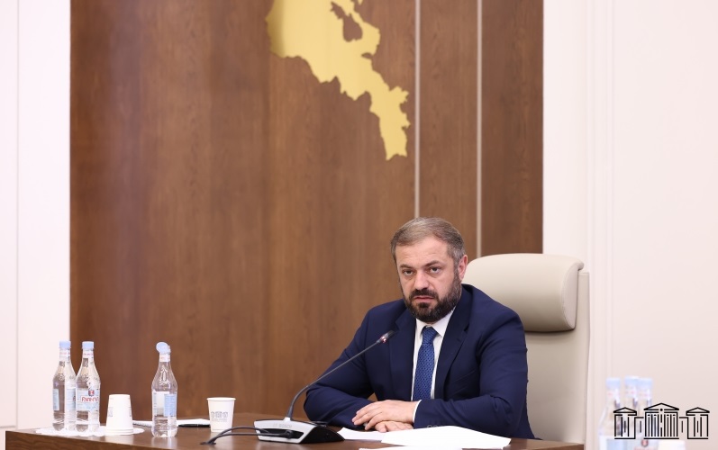 Պետությունն արտադրողի կողքին է. Պապոյանը ներկայացրել է գյուղոլորտի՝ 2025 թվականի կատարողականը