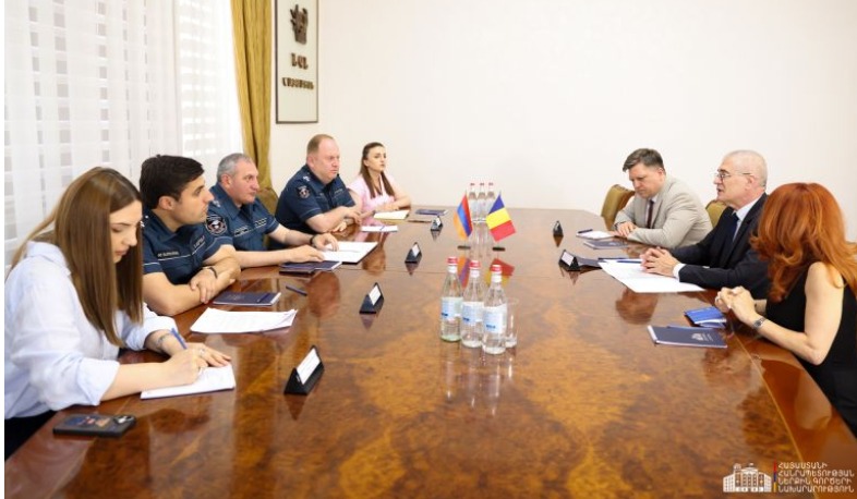 Կարևորվել է աղետների ռիսկի կառավարման ոլորտում փորձի փոխանակումը. Փրկարար ծառայության տնօրենն ընդունել է Ռումինիայի դեսպանին