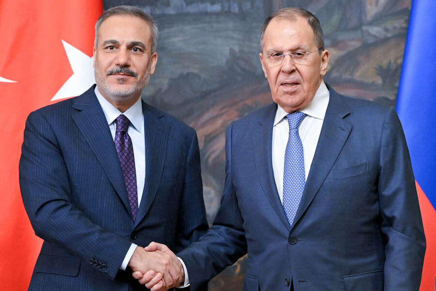 Լավրովն ու Ֆիդանը բանակցություններում հատուկ ուշադրություն են դարձրել Հայաստանի և Ադրբեջանի միջև կարգավորմանը