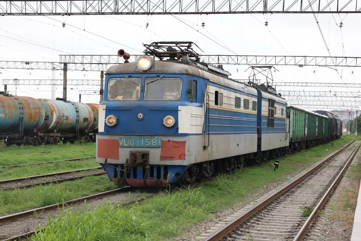 Another batch of wheat sent to Armenia via transit through Azerbaijan