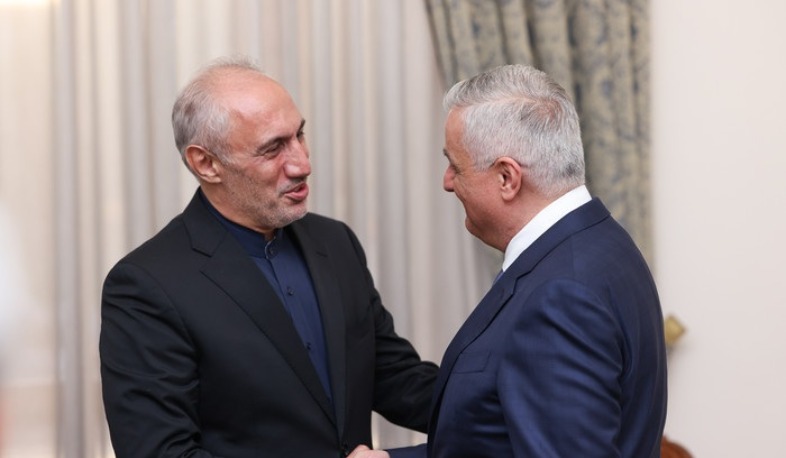 Mher Qriqoryan və İran İslam Respublikası Prezidentinin müavini Ermənistan-İran ikitərəfli gündəliyi ilə bağlı məsələləri müzakirə etdilər.