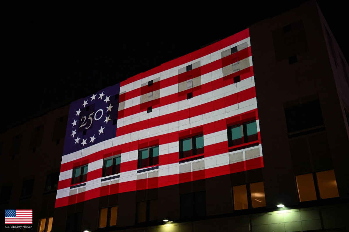 Light show marking 250th anniversary of US independence on wall of embassy