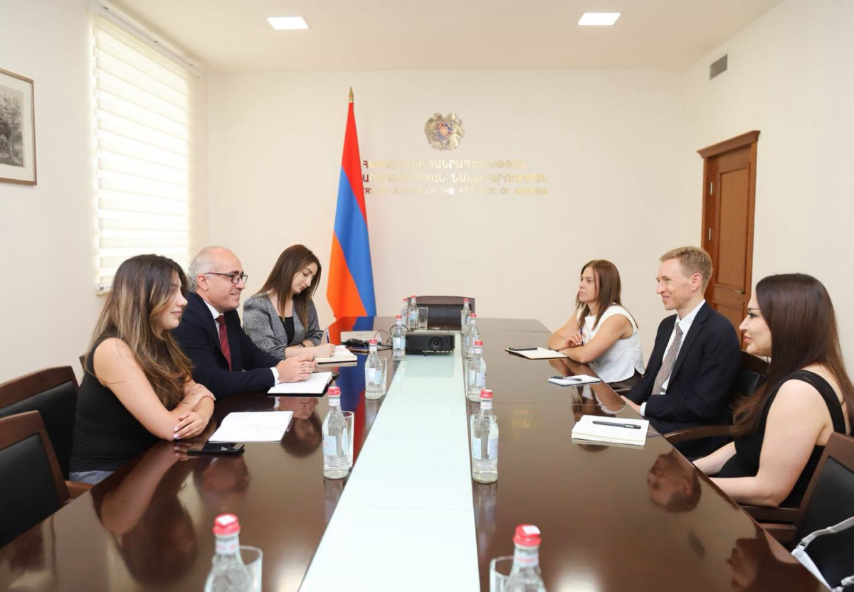 Արդարադատության նախարարությունում քննարկվել է փողերի լվացման և ահաբեկչության ֆինանսավորման դեմ պայքարի ոլորտում ՀՀ-ԱՄՆ համագործակցությունը
