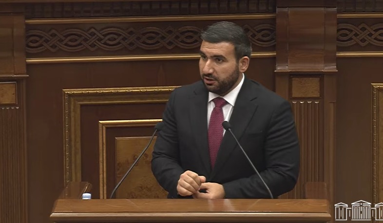 «Ուժեղ Հայաստան» խմբակցության անունից պետք է հնչի ներողություն, հակառակ պարագայում դուք կիսում եք պատասխանատվությունը. Վահագն Ալեքսանյանը՝ ընդդիմադիրներին