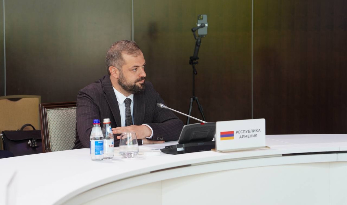 Gevorq Papoyan AİB Şurasının iclasında Ermənistanın aqrar-sənaye kompleksinin inkişaf prioritetlərini təqdim edib