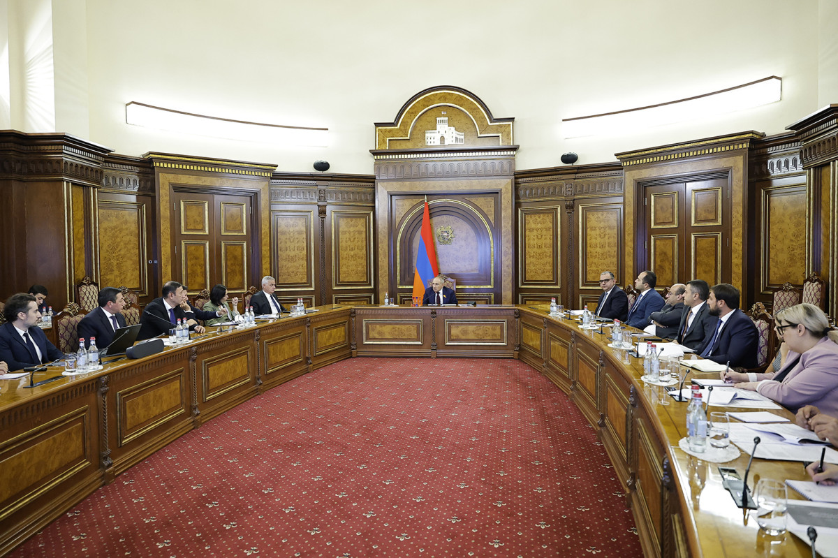 Վարչապետի գլխավորությամբ քննարկվել են շինարարության որակի տեխնիկական հսկողության ինստիտուցիոնալ բարեփոխումներին վերաբերող հարցեր