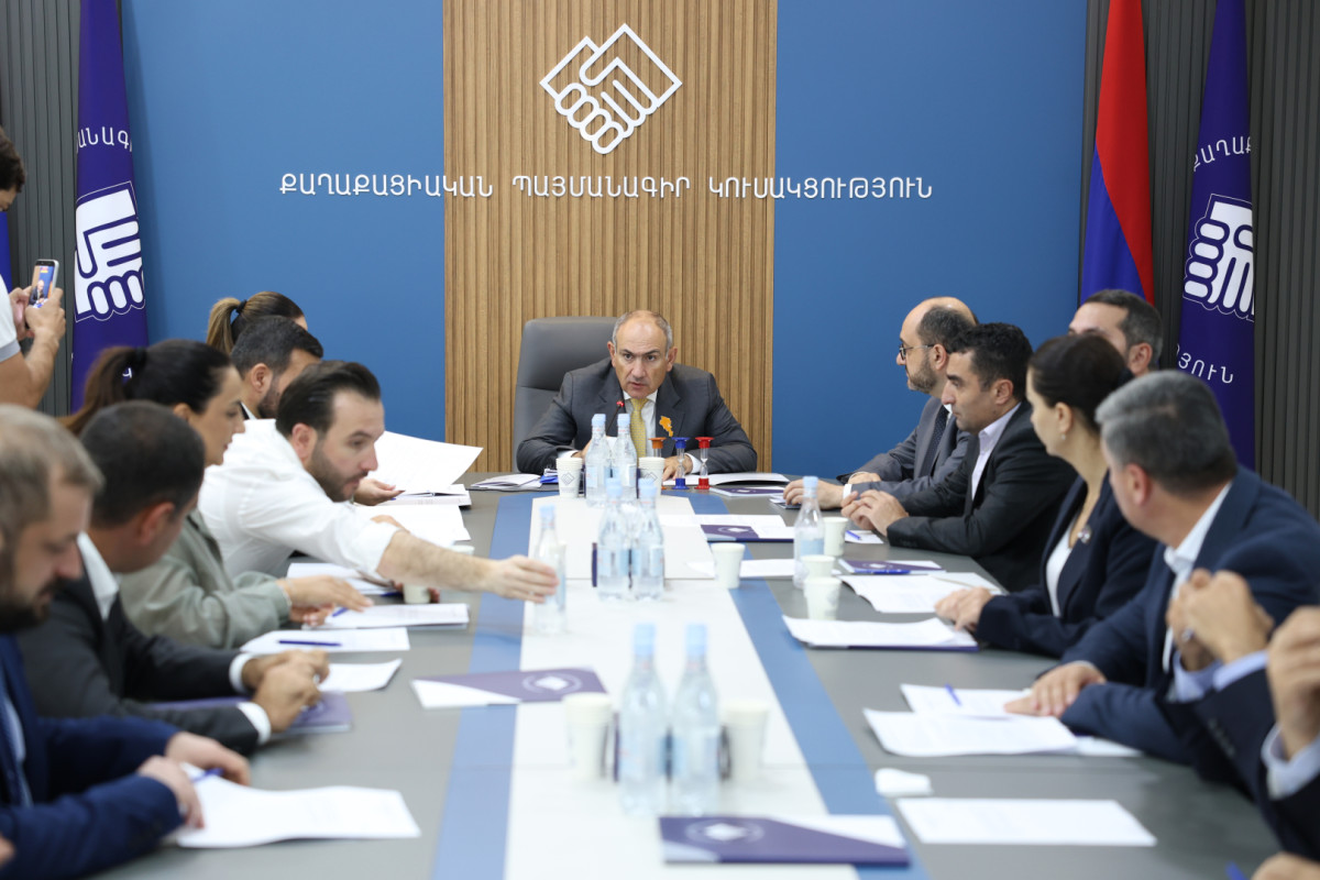 Նիկոլ Փաշինյանի գլխավորությամբ տեղի է ունեցել «Քաղաքացիական պայմանագիր» կուսակցության վարչության նիստ