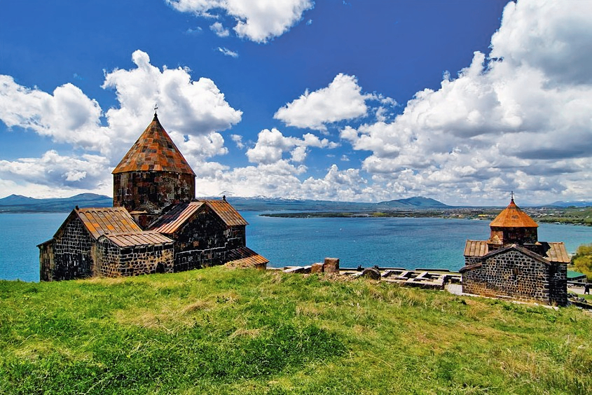 Այսօր Սևանա լճի օրն է