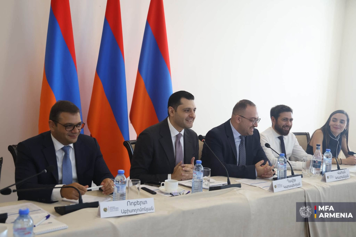 Robert Abisoghomonyan presented work carried out by Ministry of Foreign Affairs in preparation for COP17
