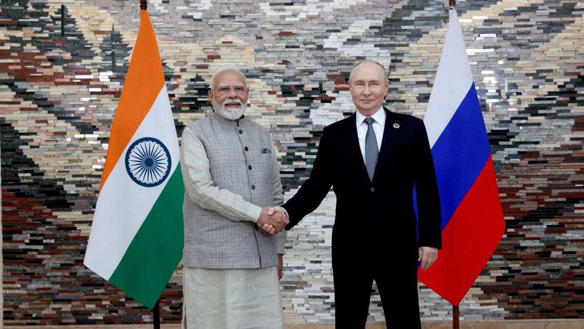 Putin və Modi Bişkekdə ticarət və iqtisadi əlaqələri müzakirə ediblər.