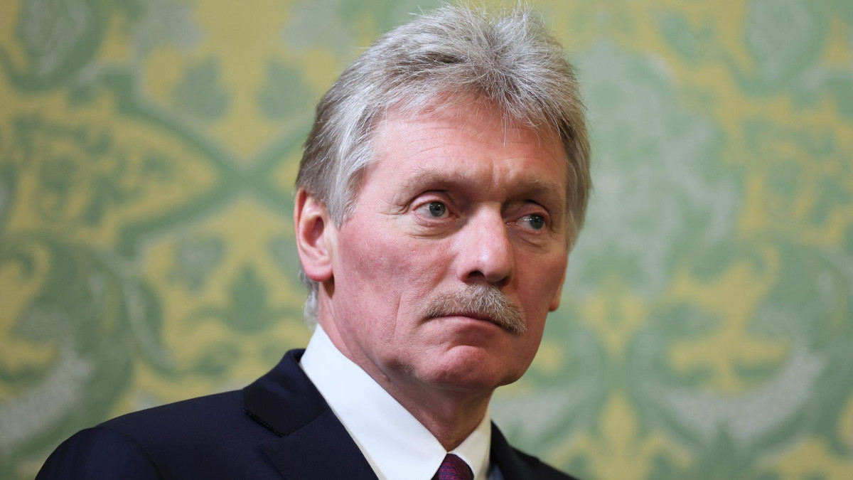 Rusiya Ukrayna prezidentini Moskvada qəbul etməyə hazırdır: Peskov