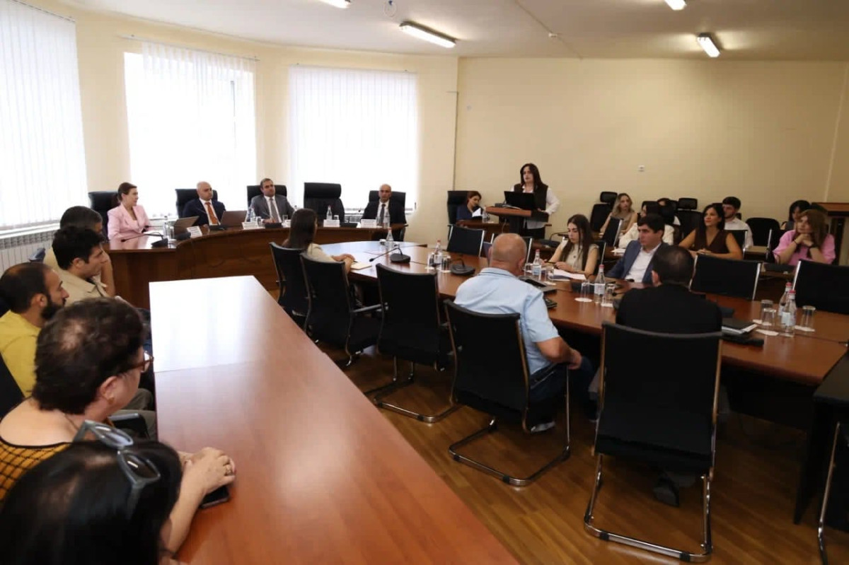 Մրցակցության և սպառողների շահերի պաշտպանության հանձնաժողովի նիստում քննվել է Ֆրունզեի 8/9 հասցեում գտնվող նորակառույցի առնչությամբ հարուցված վարույթը