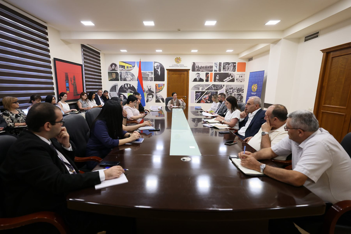 ԿԳՄՍ նախարարությունում քննարկվել են կրթության, մշակույթի և սպորտի ոլորտների մի շարք ընթացիկ հարցեր