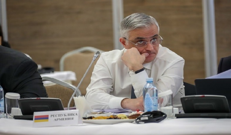 Մհեր Գրիգորյանը տեսակապի միջոցով մասնակցել է ԵԱՏՀ խորհրդի նիստին