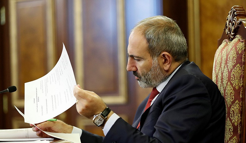Վարչապետը ծխախոտային արտադրատեսակների և փոխարինիչների վերաբերյալ որոշում է ստորագրել