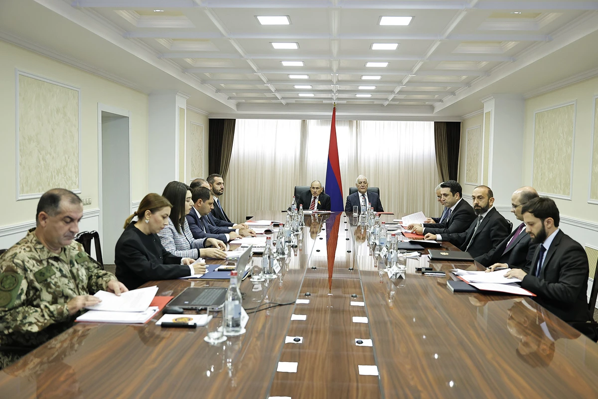 Նիկոլ Փաշինյանի գլխավորությամբ տեղի է ունեցել ԱԽ նիստ