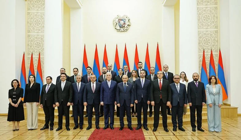 Կառավարության անդամները երդվեցին