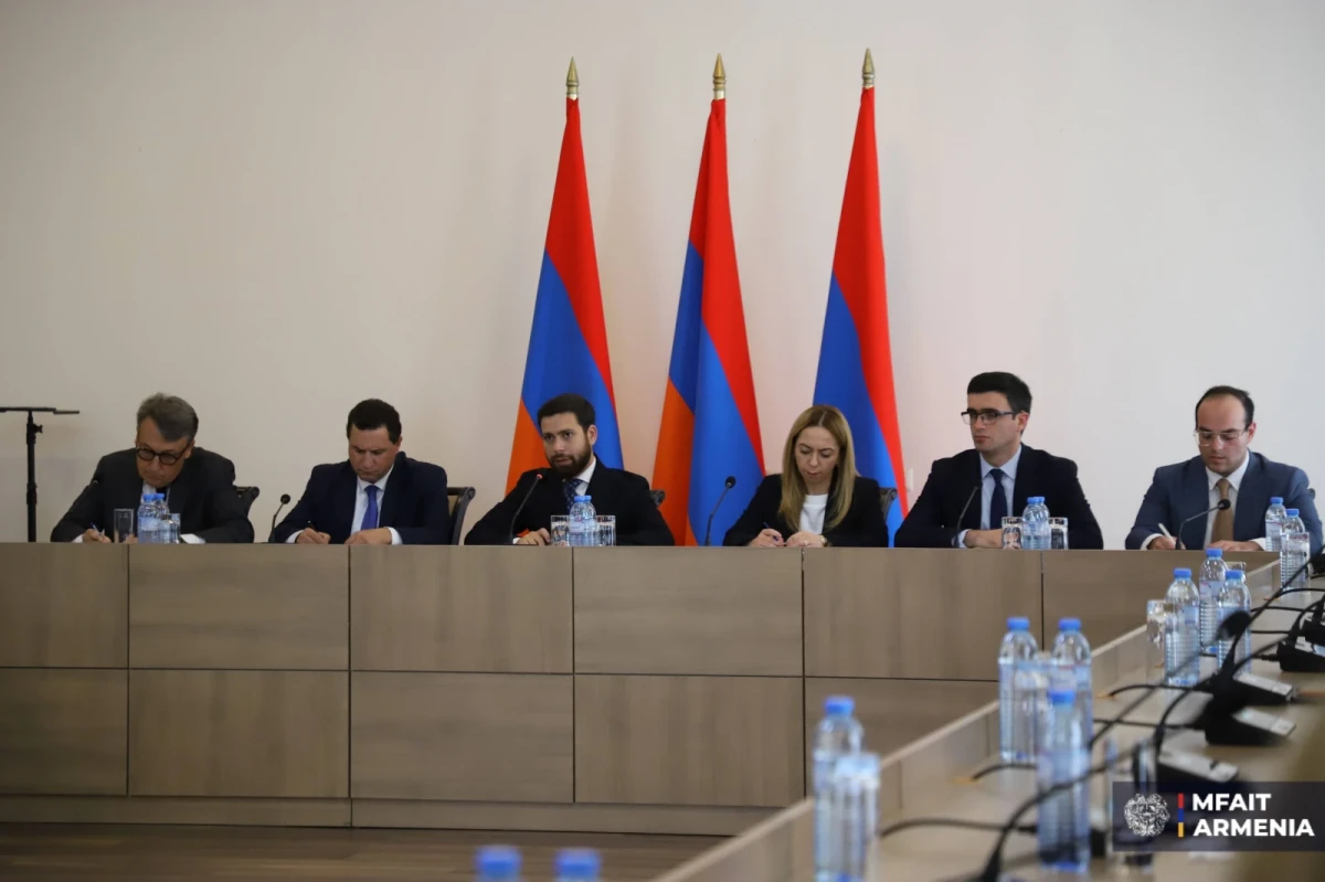 Վահան Կոստանյանը Բելգիայից ժամանած գործարար պատվիրակությանը ներկայացրել է արտահանման շուկաների դիվերսիֆիկացման ուղղությամբ իրականացվող քայլերը