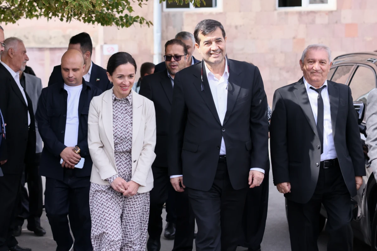 Ժաննա Անդրեասյանը և Ահմադ Դոնիամալին այցելել է Օլիմպիական հերթափոխի մարզական քոլեջ